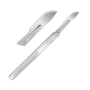 Pinza Quirúrgica de Titanio con Mango para Bisturí y Cuchilla Reemplazable, para Trasplante Capilar Manual y Depilación - Product Image 1