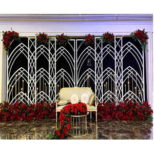 Arches métalliques tendance pour mariages à prix abordables – Magnifiques arches métalliques pour scène de mariage – Scène de mariage exclusive pour événements aux États-Unis - Product Image 1