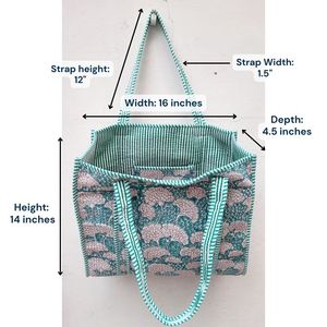 Bolso de mano de lona con estampado floral estilo bohemio, ribete azul a rayas, parte superior abierta, para compras, uso en todas las estaciones. - Product Image 2