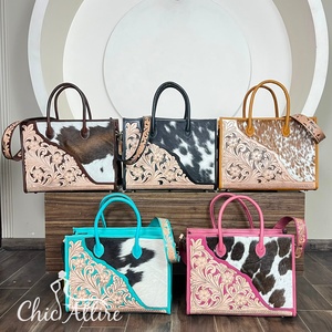 Sac à main en cuir de vachette tressé fait main pour femme, style western, avec fermeture éclair, motif floral vintage, poignée supérieure, sac bandoulière de voyage - Product Image 1