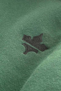 เสื้อฮู้ดเสื้อสวมหัวผ้าฟลีซปักลายใบไม้เมเปิ้ลสำหรับผู้ชาย - Product Image 6