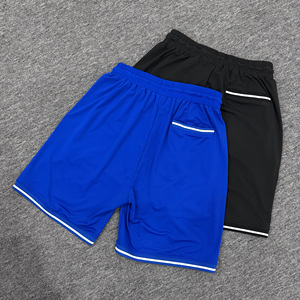 กางเกงบาสเก็ตบอลผู้ชายผ้าโพลีเอสเตอร์สีพื้นพิมพ์ลายตามสั่งขายส่ง กางเกงขาสั้นตาข่าย - Product Image 3