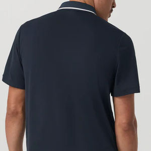 T-shirt confortable pour homme à col rabattu moderne, idéal pour le quotidien, en tissu extensible de qualité supérieure, production en gros, directement de l'usine. - Product Image 6