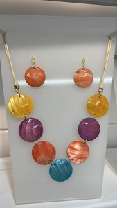 Collar de Cuentas de Piedra de Resina Unisex, Color y Tamaño Personalizables, Hecho a Mano, Moderno, para Fiestas - Product Image 3