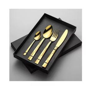 Juego de Cubiertos de Latón Dorado con Mango Rosa, Cubertería de Diseño Elegante para Decoración de Mesa, Recepciones de Boda, Restaurantes - Product Image 5