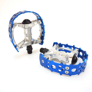 แป้นเหยียบจักรยาน Tipsum 9/16" Odyssey Bear Trap รุ่น Old School BMX แบบ Sharp Pin สำหรับชุดข้อเหวี่ยง 3 ชิ้น - Product Image 3