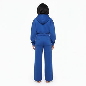Ensemble deux pièces pour femme : sweat à capuche court zippé à épaules tombantes et manches longues, et pantalon de jogging large - Product Image 3