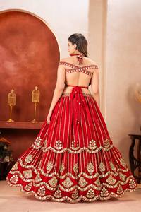 Lehenga Choli traditionnel pour femme, taille empire, en faux georgette CxC, avec pompons, fermeture éclair, sequins, broderie Zari, recyclé - Product Image 5