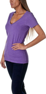 Camisetas de mezclilla con cuello en V para mujer, personalizables con logo, color oscuro, algodón transpirable, venta al por mayor, fabricante de camisetas de verano con cuello en V para mujer - Product Image 3