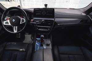 BMW <span class=keywords><strong>M5</strong></span> <span class=keywords><strong>2022</strong></span> Usado en Buen Estado, Paquete de Competición, Motor V8 Twin-Turbo de 617 hp, Tracción en las Cuatro Ruedas, Paquete Ejecutivo, Mayormente sin Modificaciones - Product Image 3