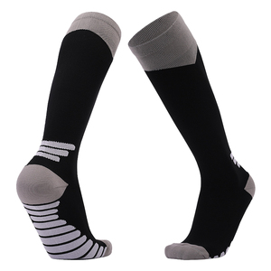 Chaussettes de sport athlétiques mi-hautes, rayées blanc-gris, respirantes, pour le basketball, pour adultes, utilisation estivale, chaussettes de football pour hommes - Product Image 6