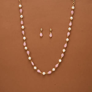 Mayoristas de Joyería de Moda en India, Collar Mala Delicado con Circonita Cúbica y Baño de Oro - Product Image 3