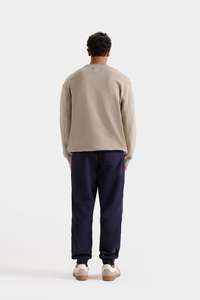 เสื้อสเวตเชิ้ตผู้ชายจากโรงงานโดยตรง – สไตล์เรียบง่าย ขายส่ง - Product Image 3
