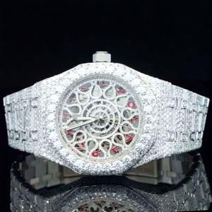 Reloj de Moda para Hombre y Mujer, de Acero Inoxidable, Esfera Roja con Números Árabes, Diamantes Moissanite de Calidad VVS Plateados - Product Image 3