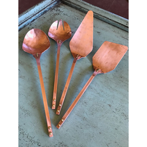 Ensemble spatule et louche en cuivre forgé à la main avec manches en métal torsadé, outils de cuisine résistants à la chaleur, cuillère doseuse durable - Product Image 5