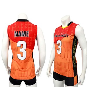 ชุดยูนิฟอร์มวอลเลย์บอลพิมพ์ลายคุณภาพดีที่สุด (เสื้อและกางเกงขาสั้น) สำหรับทีมยูนิเซ็กซ์ - เสื้อผ้าขายส่ง ชุดยูนิฟอร์มวอลเลย์บอลสั่งทำพิเศษ 100% - Product Image 4