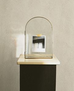 Contemporary Metal And Glass <b>Photo</b> <b>Frame</b> Suitable For Home Office Hotel And Restaurant Interior Decoration - Product Image 5