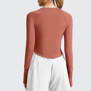 Haut de yoga pour femme à col rond et manches longues, séchage rapide, respirant, haute élasticité, coupe ajustée, idéal pour la gym, la course et le yoga - Product Image 2