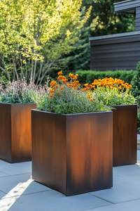 Pot de fleurs hydroponique classique en bois artisanal, écologique, finition sculptée, forme bloc, pour plantes d'intérieur et jardin - Product Image 5