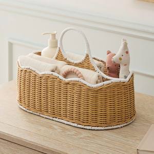 Nuevo organizador de pañales de ratán con borde festoneado para cesta de cambio, hecho a mano, organizador de guardería, regalo personalizado para baby shower - Product Image 1