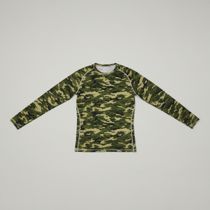 เสื้อรัดกล้ามเนื้อแขนยาวลายพรางคุณภาพสูงสำหรับผู้ชาย โพลีเอสเตอร์ สำหรับฝึกซ้อม MMA สีตามสั่ง - Product Image 6