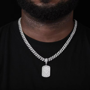 Collier Pendentif Militaire Luxueux en Argent Plaqué Or avec Moissanite Taille Princesse Sertie Pavé Certificat GRA Charme - Product Image 3