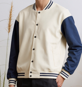 Blouson Bomber Varsity Tendance avec Logo Personnalisé, Corps en Laine, Manches Contrastantes, Boutons Pression, Style Baseball, Streetwear pour Hommes et Femmes - Product Image 6