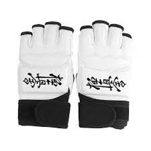 Guantes de Karate Kyokushinkai blancos Guantes de Karate Kyokushin Mitones de karate con banda larga - Product Image 2