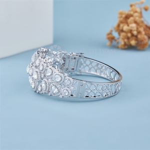 Elegante Brazalete de Diamantes Redondos y en Forma de Pera, Brazalete de Diamantes de Oro Blanco Creados en Laboratorio, Joyería Fina para Mujer - Product Image 3