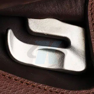 Silla de montar inglesa duradera, hecha con materiales de primera calidad, asiento cómodo para práctica, competición y ocio. - Product Image 2
