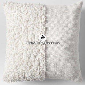 Housse de coussin en coton bohème de luxe, tuftée, magnifique design de décoration intérieure par ITHL, motif vintage pour intérieur et extérieur, coussin décoratif - Product Image 2