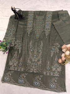 Traje de Rayón Bordado Verde Esmeralda para Mujer, Corte Holgado, Estilo Tradicional Indio-Pakistaní, Vestido Largo para Fiesta - Product Image 3