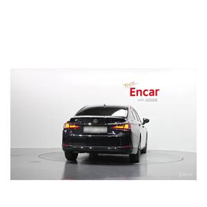 Lexus ES F-Sport 2023 avec caméra arrière, sièges en cuir, conduite à gauche - 56 465 km - Product Image 4