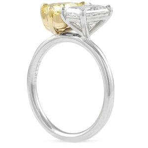 Bague en or blanc 18 carats avec diamant taille émeraude et diamant cœur jaune, certifiée IGI, diamant de laboratoire, style classique pour femme, pour fiançailles - Product Image 2