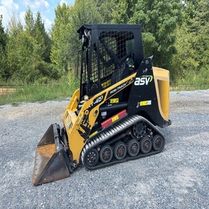 ASV Track POSI RT40 avec des performances hydrauliques puissantes et une conception compacte pour une manutention efficace des matériaux et des travaux sur chantier - Product Image 5