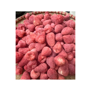 สตรอว์เบอร์รีอบแห้งเนื้อนุ่ม รสชาติกลมกล่อม หอมหวาน คุณภาพสูง เหมาะสำหรับทำขนมขบเคี้ยว บรรจุภัณฑ์สำหรับขายปลีก ส่งออกทั่วโลก - Product Image 1