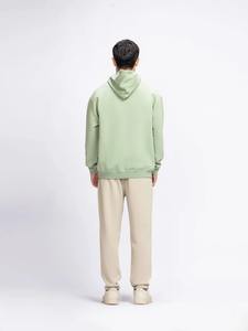 เสื้อฮู้ดดี้ผู้ชายแฟชั่นพรีเมียม ดีไซน์โดดเด่น ระบายอากาศได้ดี ผ้าฟลีซ 100% คอตตอน ป้องกันขนร่วง มีกระเป๋าเสื้อ เหมาะสำหรับฤดูหนาว - Product Image 6