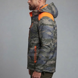 Chaqueta de Caza Reversible con Camuflaje y Lateral Naranja Reflectante, Ropa de Caza para Exteriores, Diseño con Capucha, Bolsillos Prácticos con Cremallera - Product Image 5