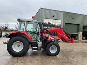 Tracteurs agricoles d'occasion 140 CV 2025 Massey Ferguson 5S 125 4x4 à transmission par engrenages pour usage agricole à vendre - Product Image 5