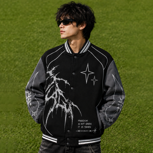 Chaqueta Varsity Negra Personalizada de Estilo Moderno, Chaqueta de Algodón, Poliéster y Lona con Estampado Serigrafiado para Unisex, Ropa de Invierno, Ajuste Cómodo - Product Image 4