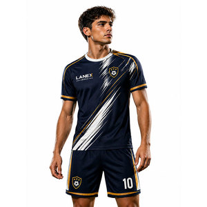Ensemble de tenue de football professionnel avec maillot et short, tissu léger et respirant, idéal pour les clubs et les écoles - Product Image 1
