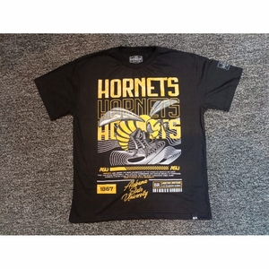 เสื้อยืดผู้ชายคุณภาพพรีเมียม สกรีนโลโก้ ย้อมเส้นด้าย พิมพ์ลายแบบซับลิเมชั่น คอสูง แฟชั่นทันสมัย สำหรับใส่ลำลอง กิจกรรมกลางแจ้ง และออกกำลังกาย - Product Image 1