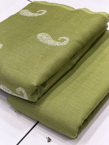 Tela de lino puro con hilo blanco y secuencia de buta - Product Image 5