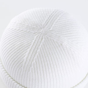 Bonnet en tricot blanc unisexe pour adulte, bonnet d'hiver décontracté, couleur unie, 100% acrylique, design côtelé, coupe confortable, 56-58 cm - Product Image 3