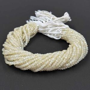 Vente en gros de perles rondes en pierre de lune blanche de qualité AAA+ 100% naturelle non traitée de 4 mm, lisses, faites à la main, pierres précieuses pour bijoux - Product Image 1