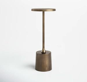 Mesa de Centro Moderna y Minimalista para Sala de Estar, Base Redonda de Metal, Muebles Hechos a Mano, Diseño Acogedor - Product Image 1
