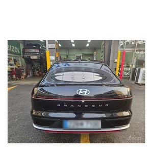 สำหรับรถยนต์ฮุนได แกรนด์เยอร์ พรีเมียม รุ่นเดือนเมษายน 2023 ระยะทาง 75,790 กม. เกียร์อัตโนมัติ เบาะหนัง มาตรฐานไอเสียยูโร 5 พร้อมเบาะหลัง - Product Image 5