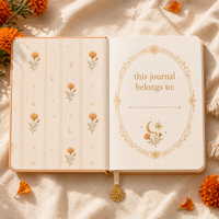 LABON Journal de luxe en cuir végétalien texturé, motif abricot, marigold et lune, avec estampage à chaud doré céleste, collection Récolte d'automne chaleureuse