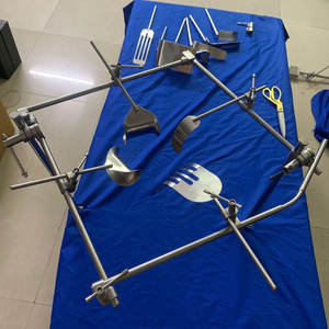 Système de rétracteur abdominal auto-fixant Thompson à fixation sur table avec bras modulaires, kit Pentax Thompson CE ISO - Product Image 3