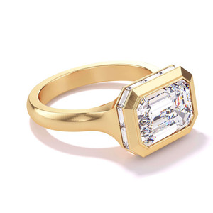 Anillo de Compromiso y Boda con Diamante Cultivado en Laboratorio, Corte Esmeralda, 1.55 Quilates, Oro Amarillo de 14k, Certificado IGI, de Lujo - Product Image 1